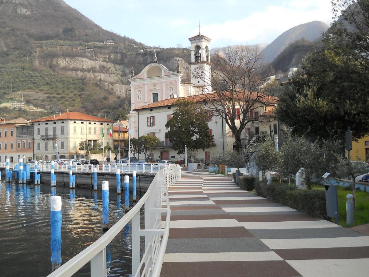 Appartamento Al Ponte Marone Kültér fotó