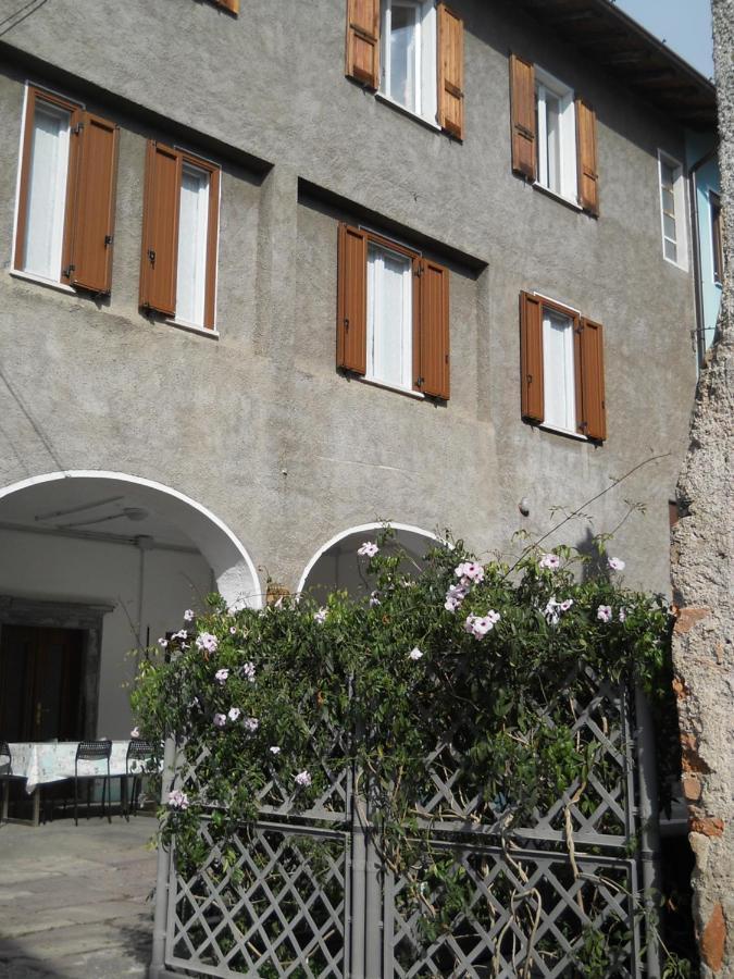 Appartamento Al Ponte Marone Kültér fotó